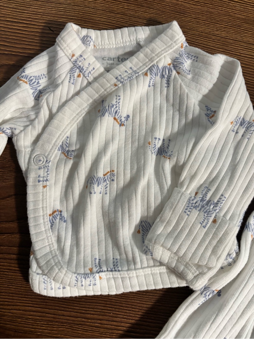 🎉(Preemie) Carter’s Ribbed Zebra 2 PC Set - Picture 5 of 6